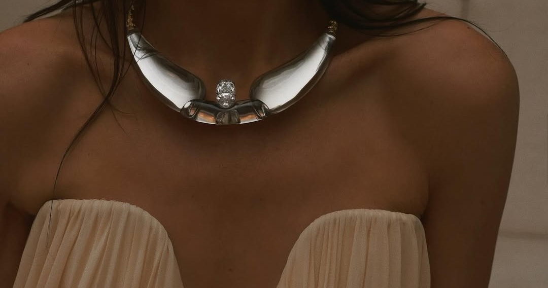 The Best Bridal Accessories for Every Wedding Dress Neckline
