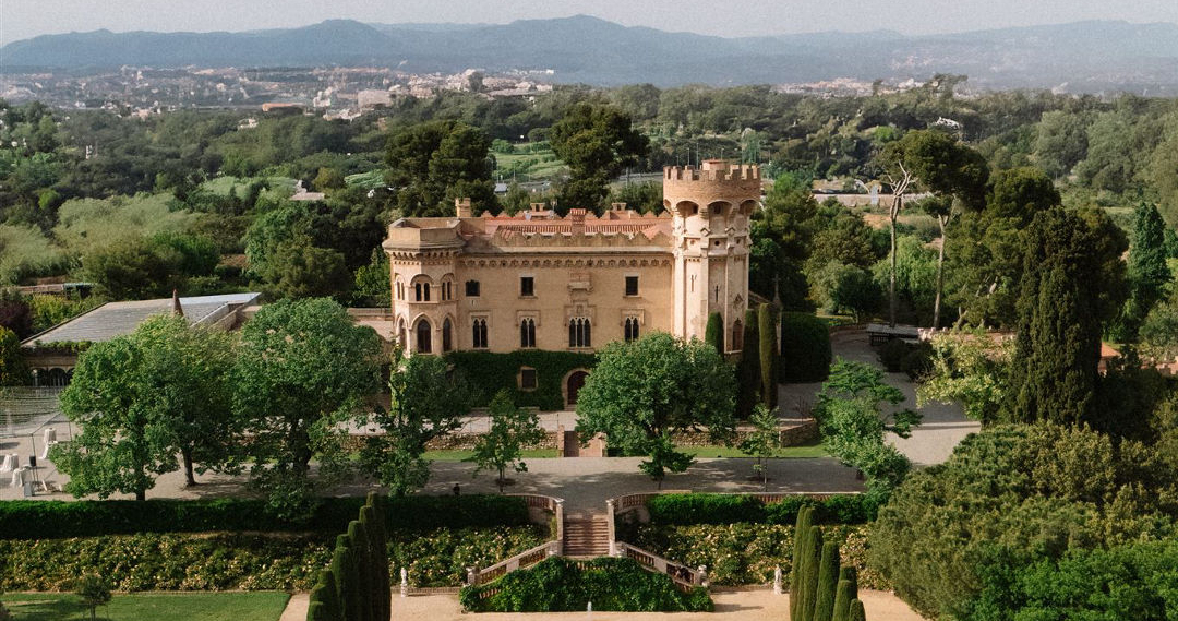 Why Spain Is One of the Best Places to Get Married—According to a Destination Wedding Photographer