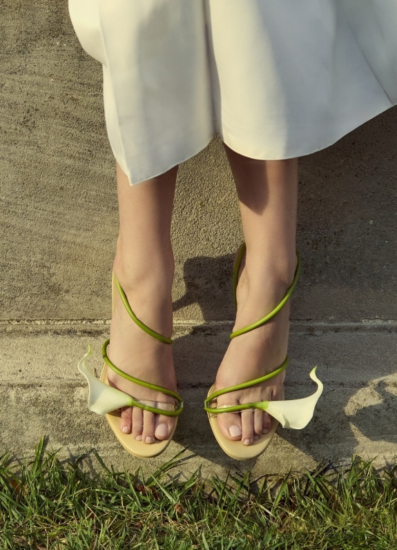 Bridal Pedicure Ideas Perfect for Open-Toe Wedding Shoes