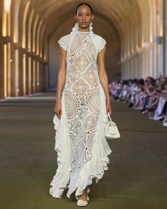 12 Chic Trends from Paris Couture Fall 2025 to Inspire Your Bridal Style