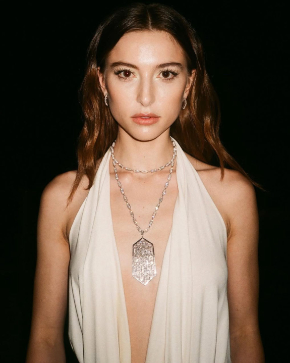 Premier League Soccer Player Dominic Calvert-Lewin & Model Sandra Jerze Are Married!