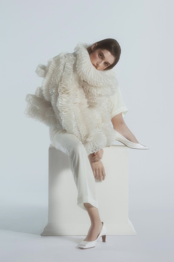 45 Chic Wedding Day Style Ideas for Brides & Grooms