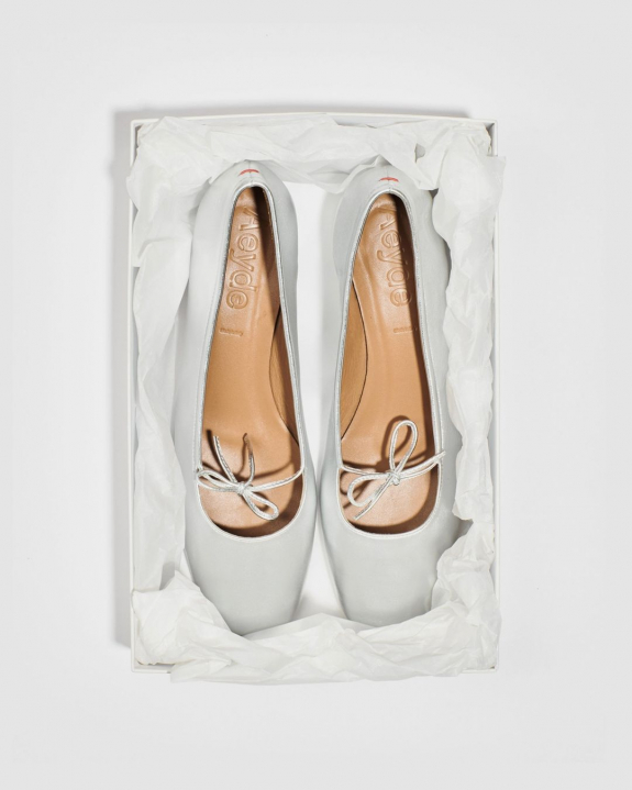 Beautiful Wedding Heels, Pumps and Shoes with Flowers | Floral Bridal Footwear