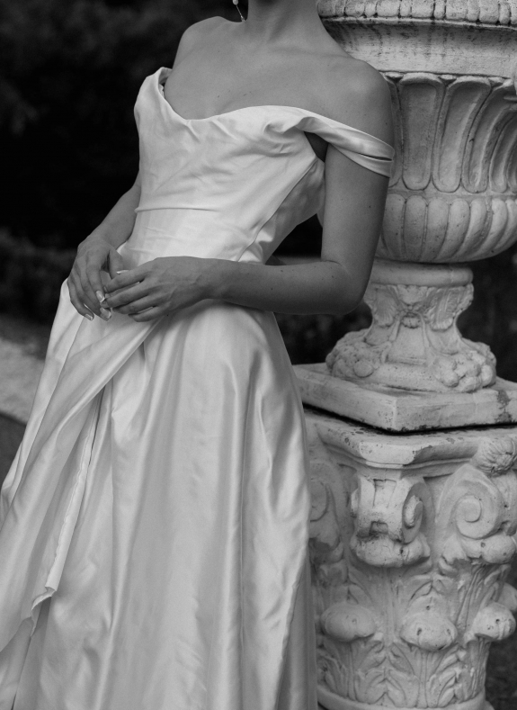 A Poetic Garden Estate Editorial | Timeless, Enduring Romance