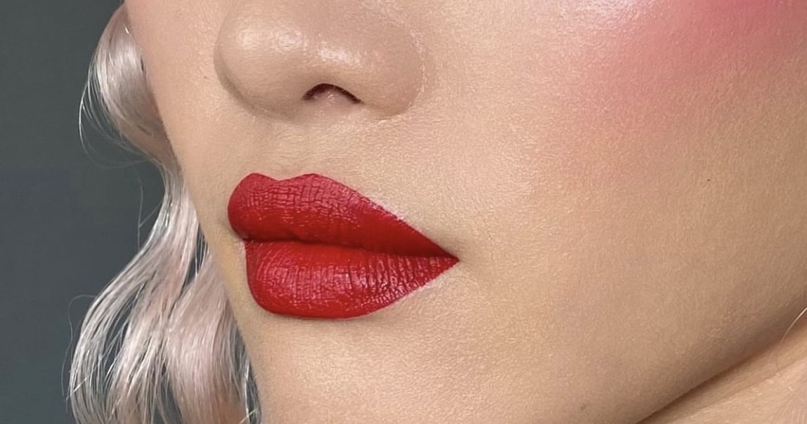 Red Lipsticks with Different Textures for a