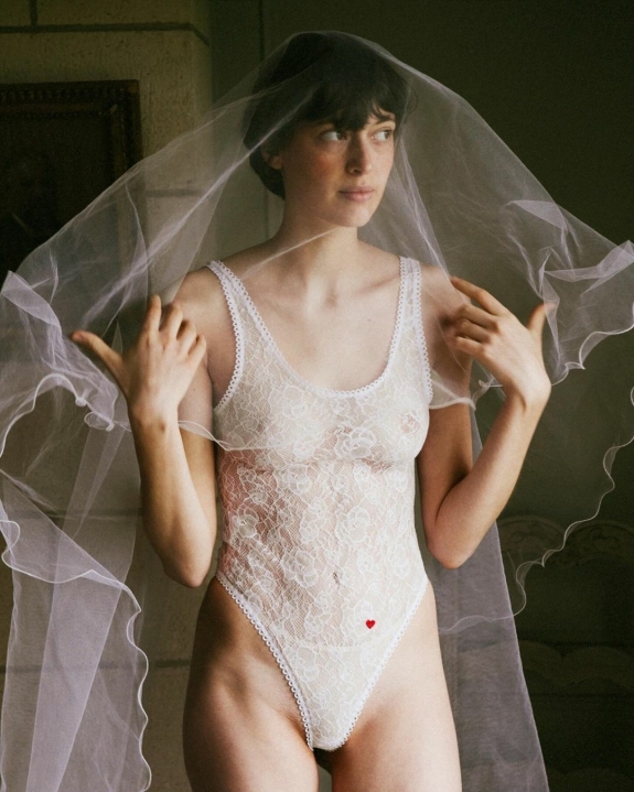 Beautiful and Trendy Wedding Dresses with Draped Details | Draped Bridal Inspiration