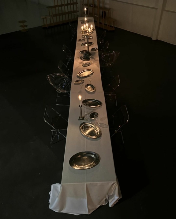 Trend: Set Design with Vegatables