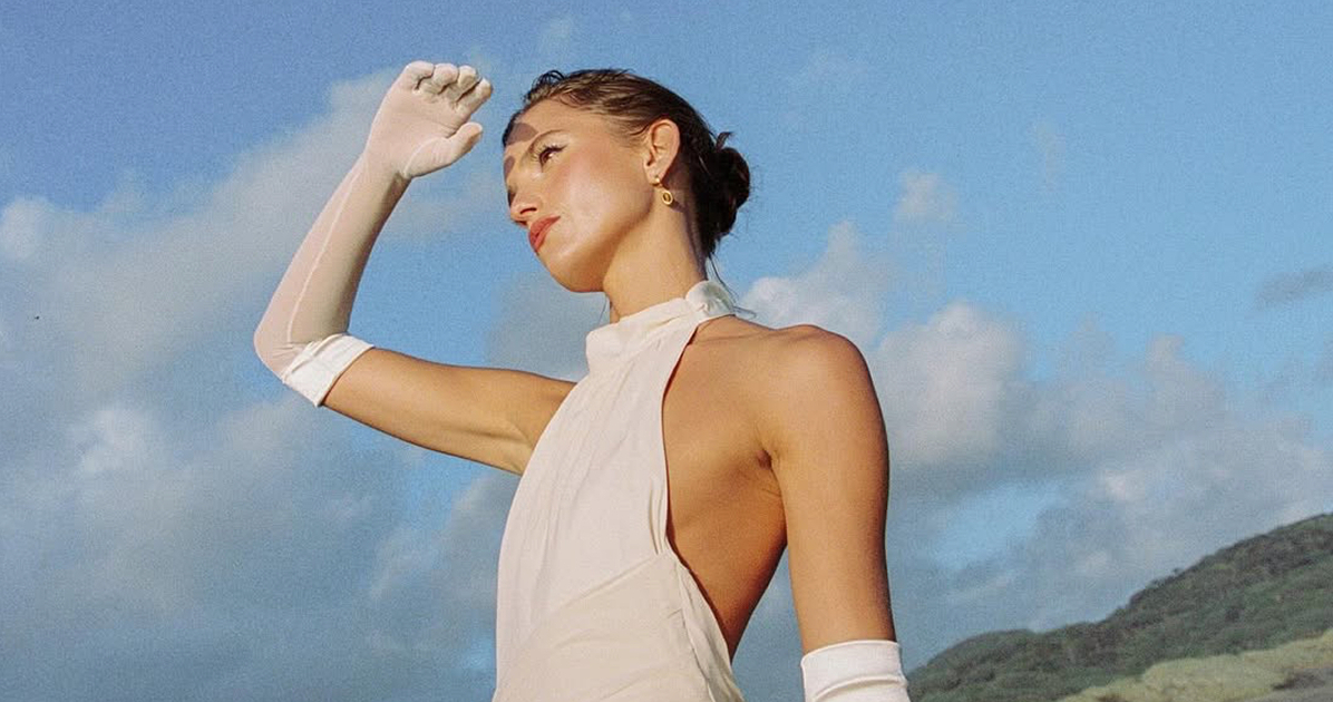 The Ultimate Hair & Beauty Guide for Beach Weddings