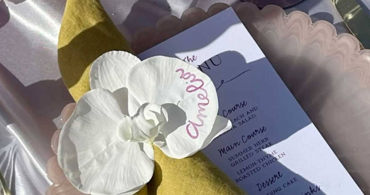 30 Creative Place Card Ideas for Summer Weddings & Events