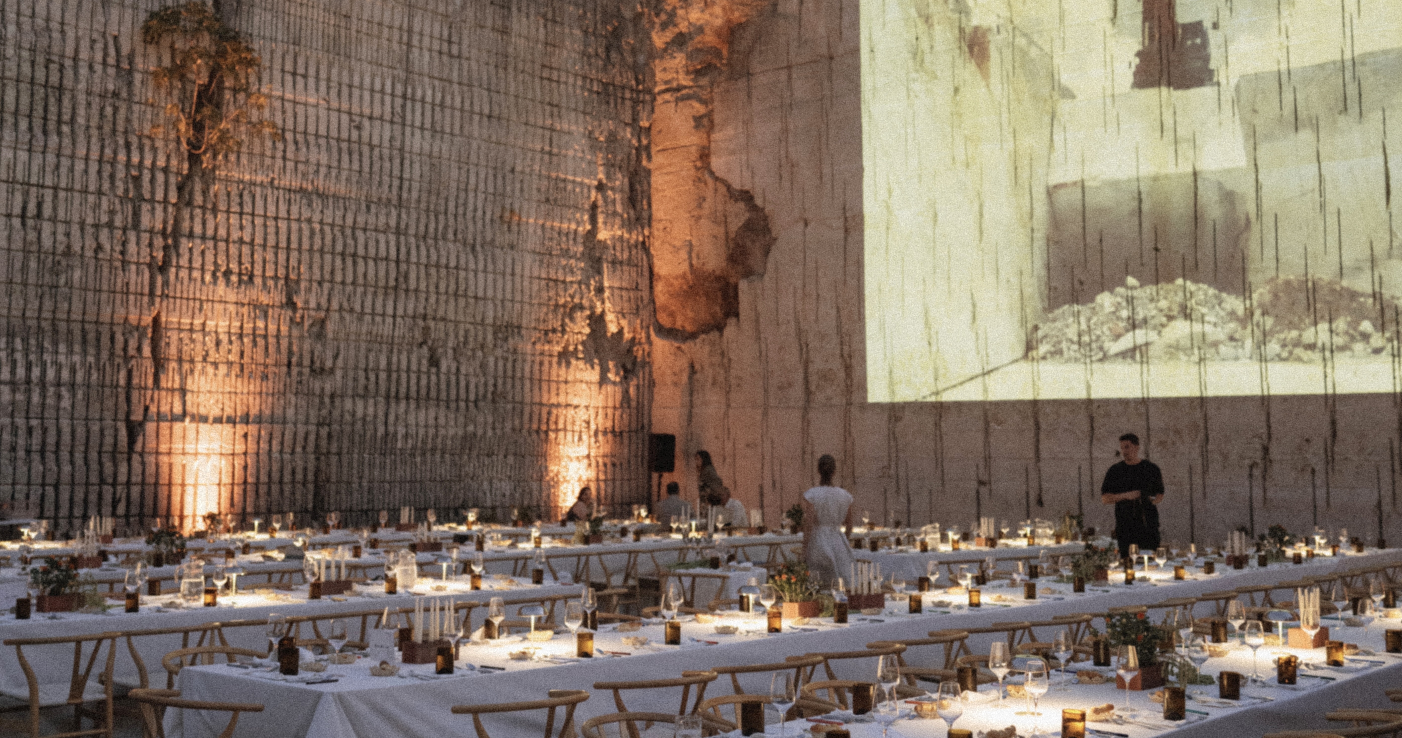 An Artistic Wedding Amongst a Breathtaking Quarry in Mallorca