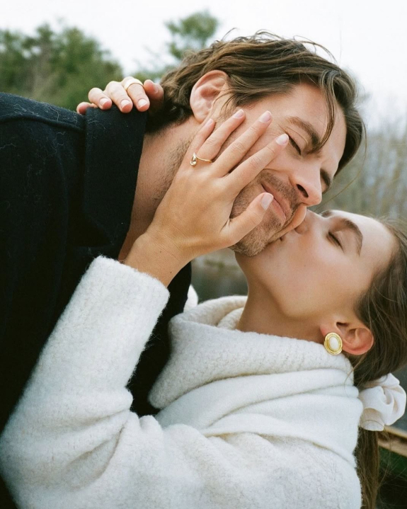 How to Manage Wedding Planning Stress Without it Taking Over Your Life