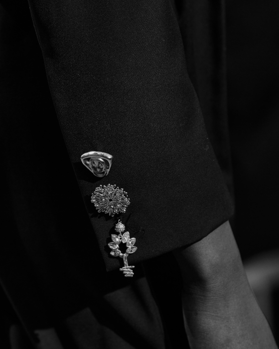 How to Set a Wedding Dress Code