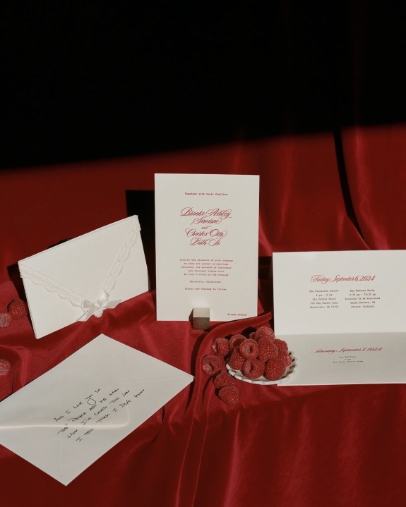 32 Blind Embossed Stationery Ideas for Weddings and Beyond