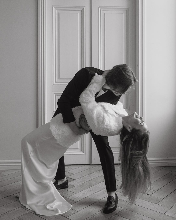 7 Must-Know Tips for a Memorable Holiday Proposal