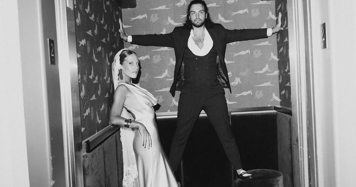 35 Must-Know Tips from Top Wedding Photographers