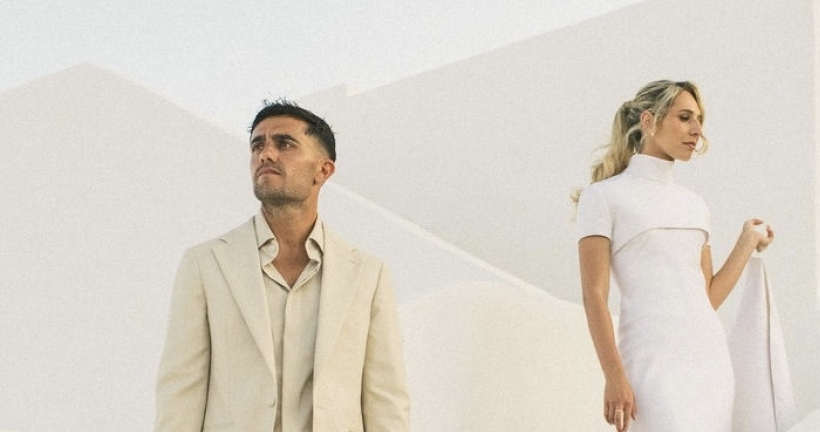 A Minimalist Seaside Wedding on the Breathtaking of Panarea, Sicily