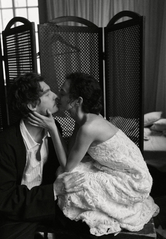 100 Deep & Thought-Provoking Questions to Ask Your Partner