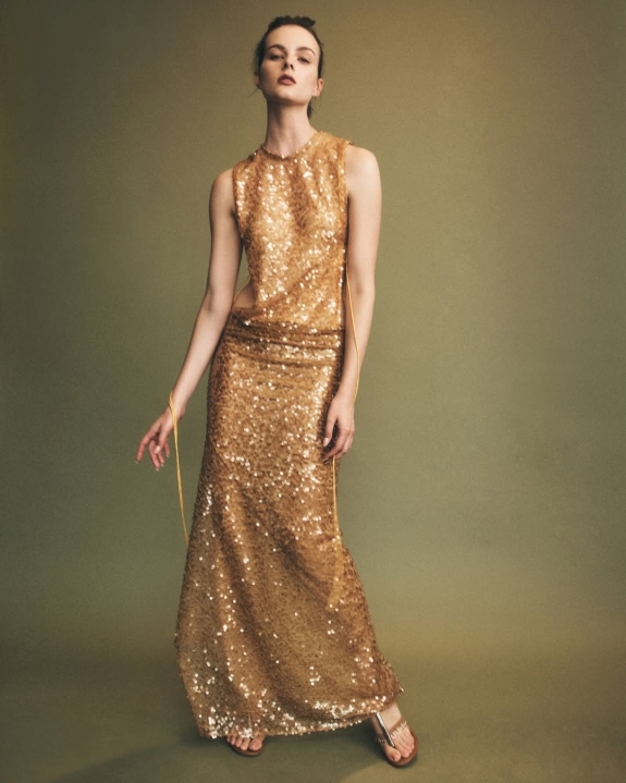 What Colors to Wear on New Year's Eve 2025?