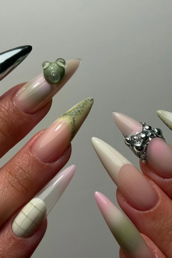 30 Bridal French Manicures to Save to Your Wedding Mood Board