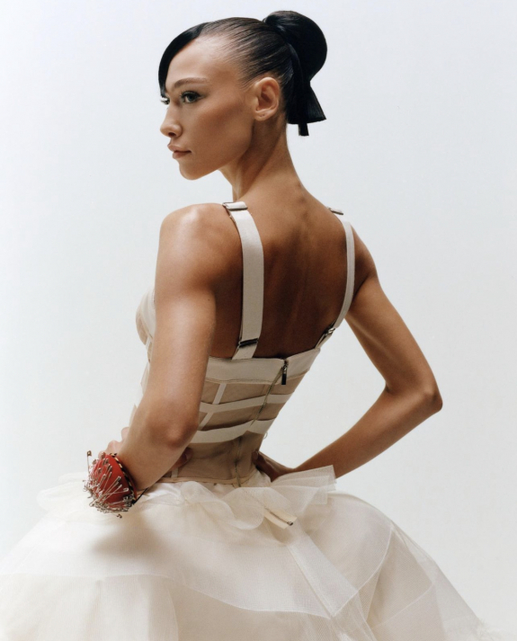 Wedding Dress Styles for Athletic Build