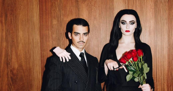 30 Iconic Halloween Costumes for Couples