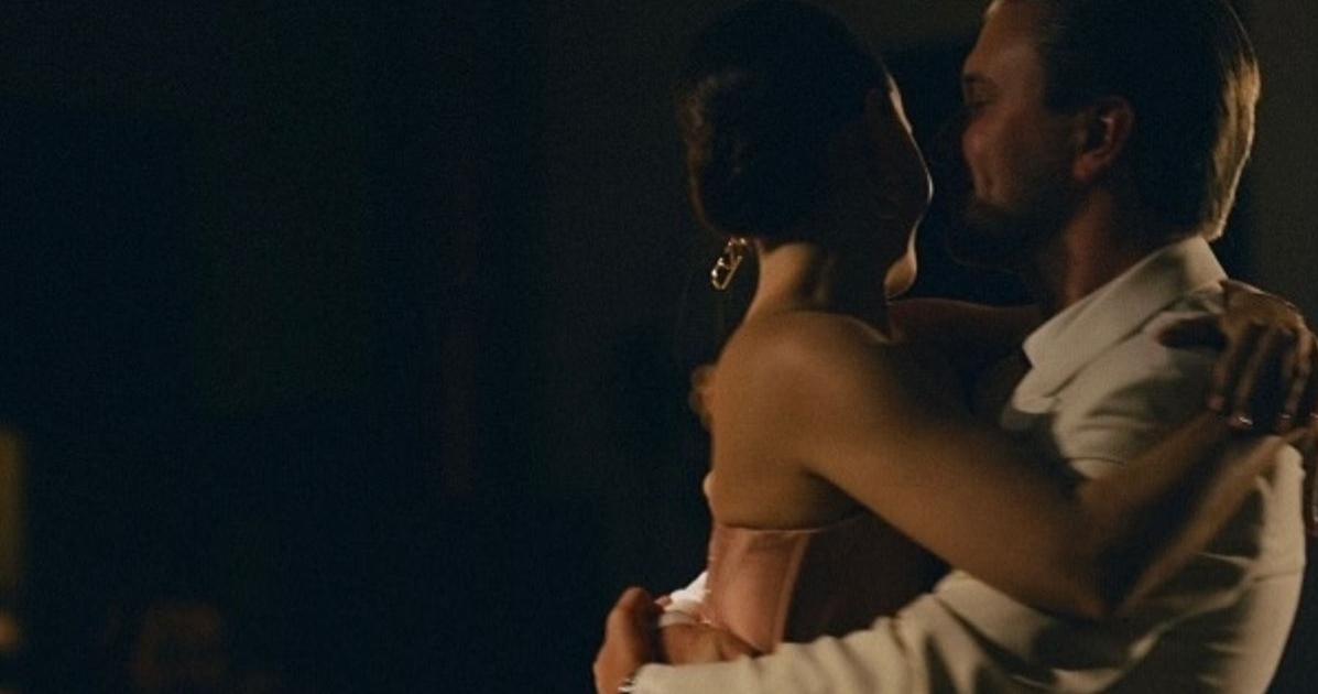 Which Wedding First Dance Style Is Right for You? | How to Choose Wedding Dance Style