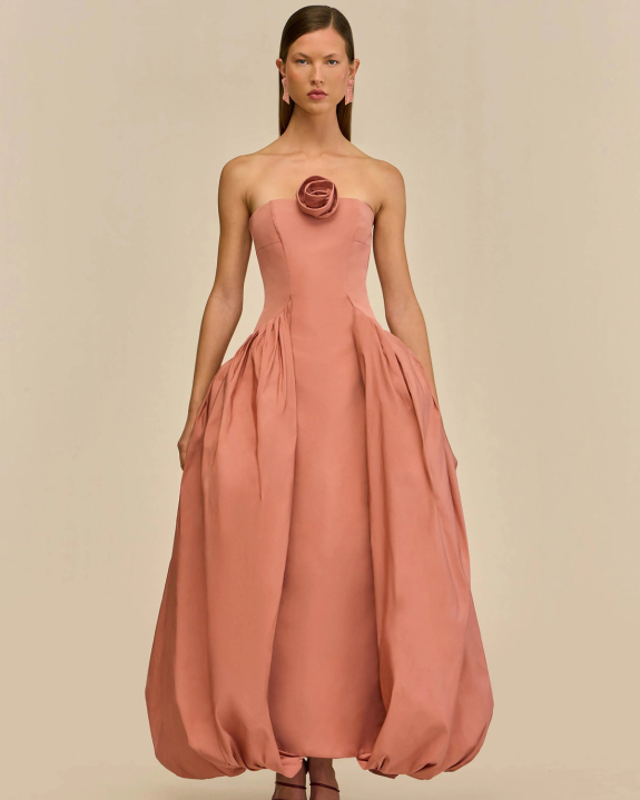 30 Stunning Bridal Clutches for Your Wedding Day Style