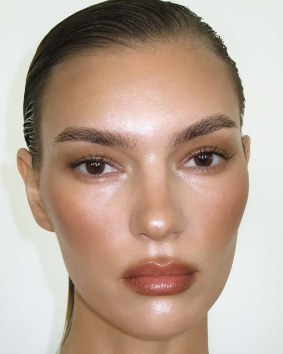 Trend: Toasty Glam Makeup