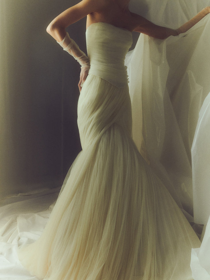 Best Wedding Dress Styles for Hourglass Body