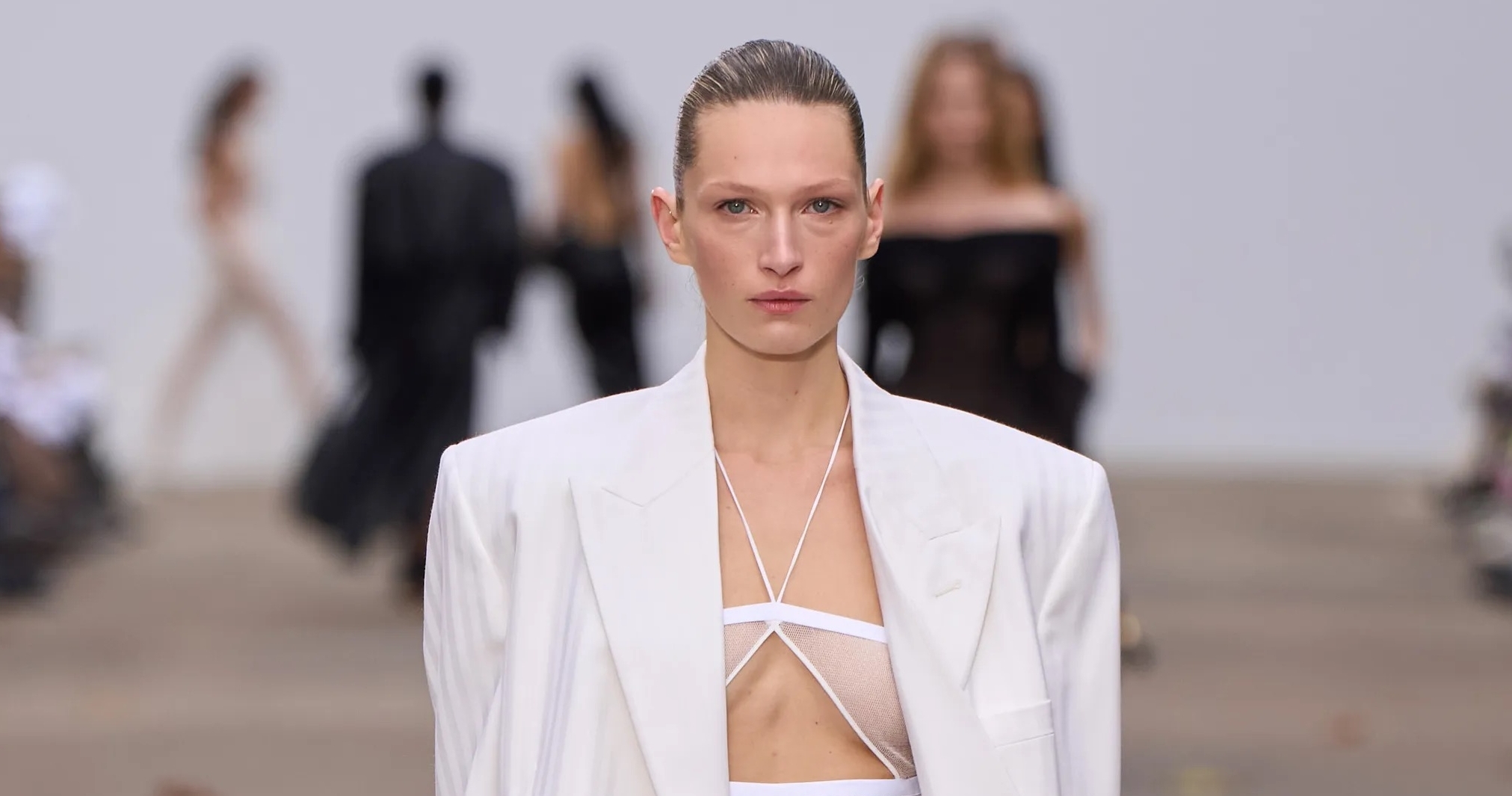 Stella McCartney Presents Spring 2025 RTW Collection