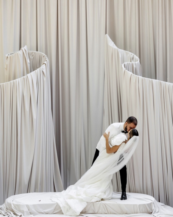 30 Fresh Ideas for Unique Aisle and Ceremony Seating