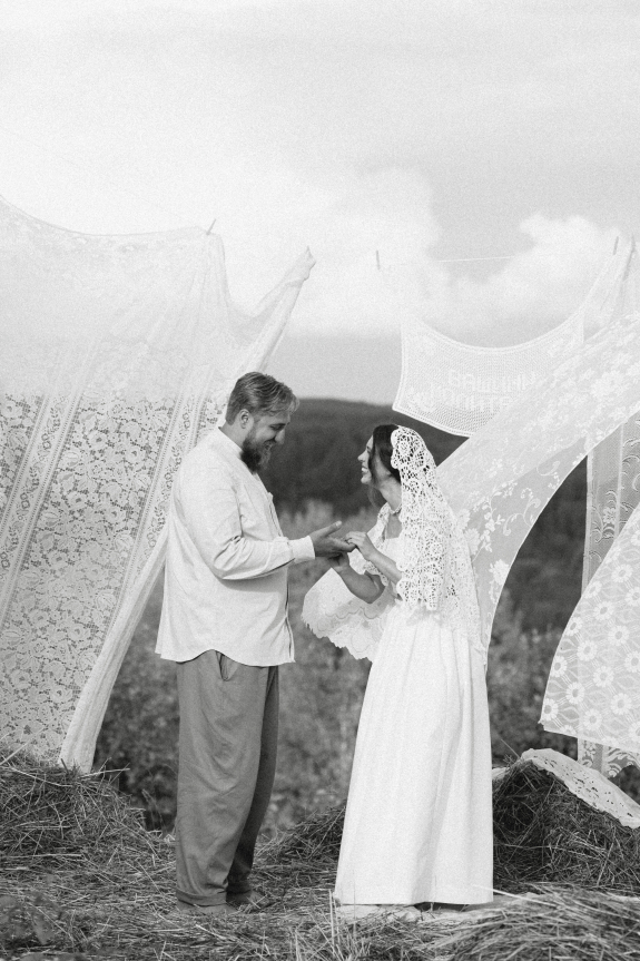 Influencer Angela Caloisi’s Tuscan Villa Wedding Was the Epitome of Cinematic Elegance