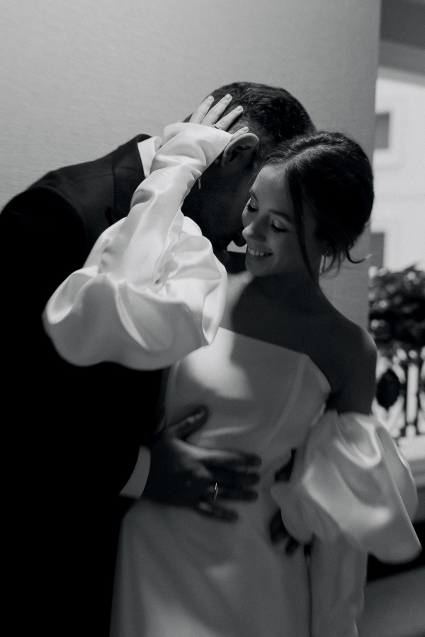 Wedding with Minimalistic Decor | Mon Cheri Creative Showcase