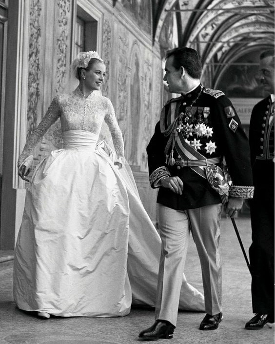 Golden Age of Hollywood Actresses | Vintage Hollywood Wedding Dresses