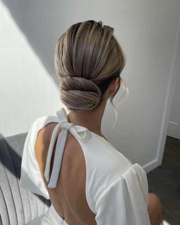 Summer Wedding Hairstyles | Hair Trends Summer 2022 | Updos for Weddings