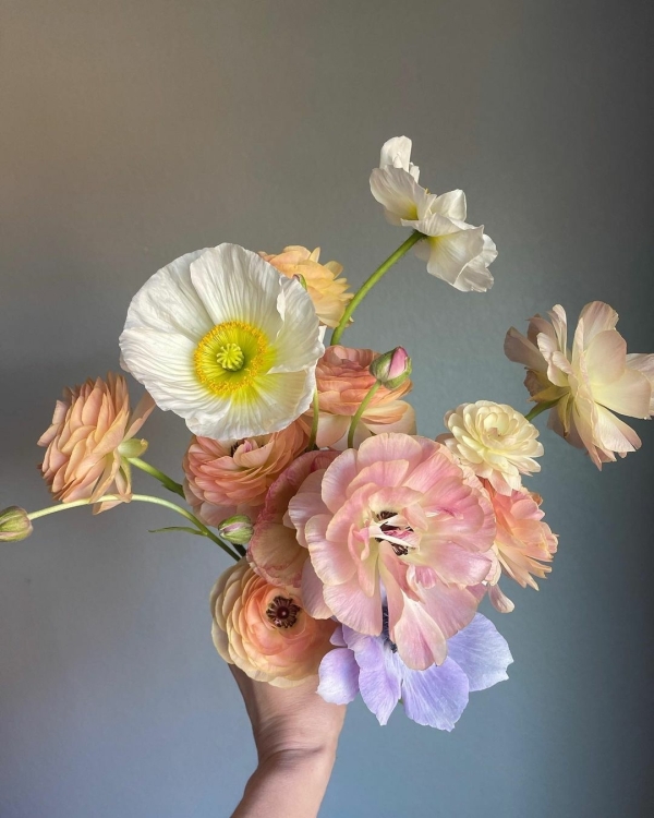 Florists for a Stylish Bridal Bouquet