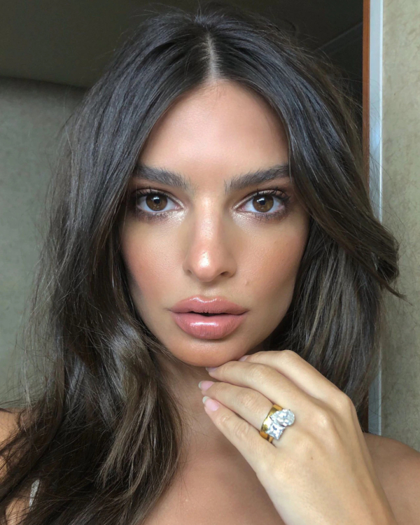 Celebrity Engagement Rings | Emily Ratajkowski, Sophie Turner, Merilyn Monroe