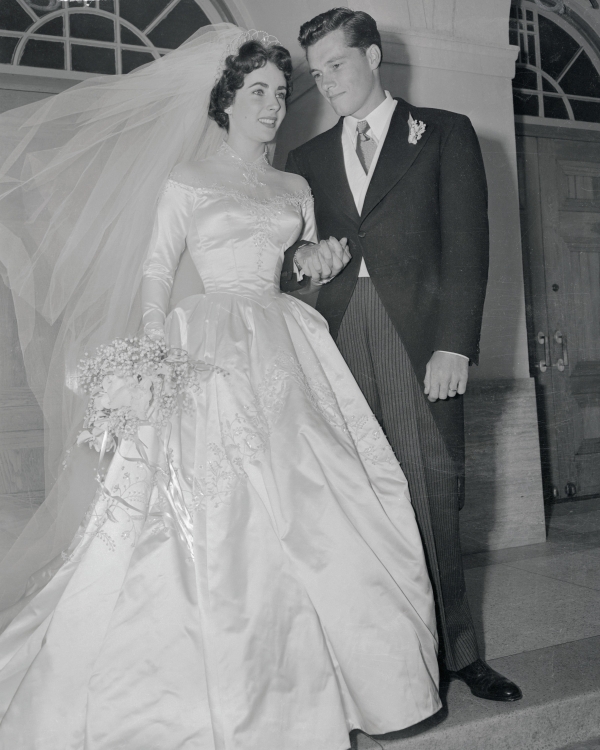 Golden Age of Hollywood Actresses | Vintage Hollywood Wedding Dresses