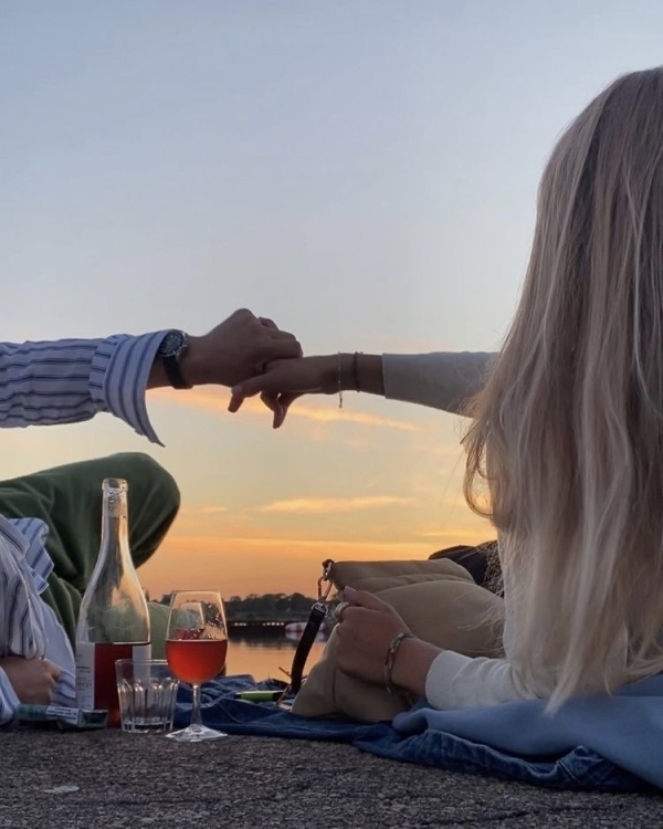 How to Spend the Day Before the Wedding