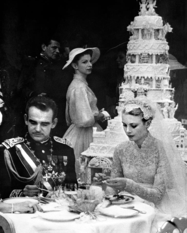 Golden Age of Hollywood Actresses | Vintage Hollywood Wedding Dresses