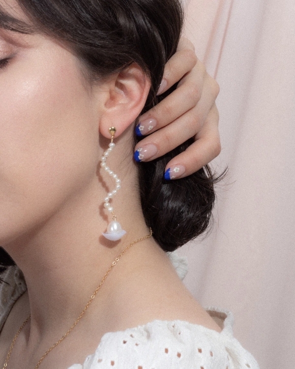 Pearl jewelry for the wedding