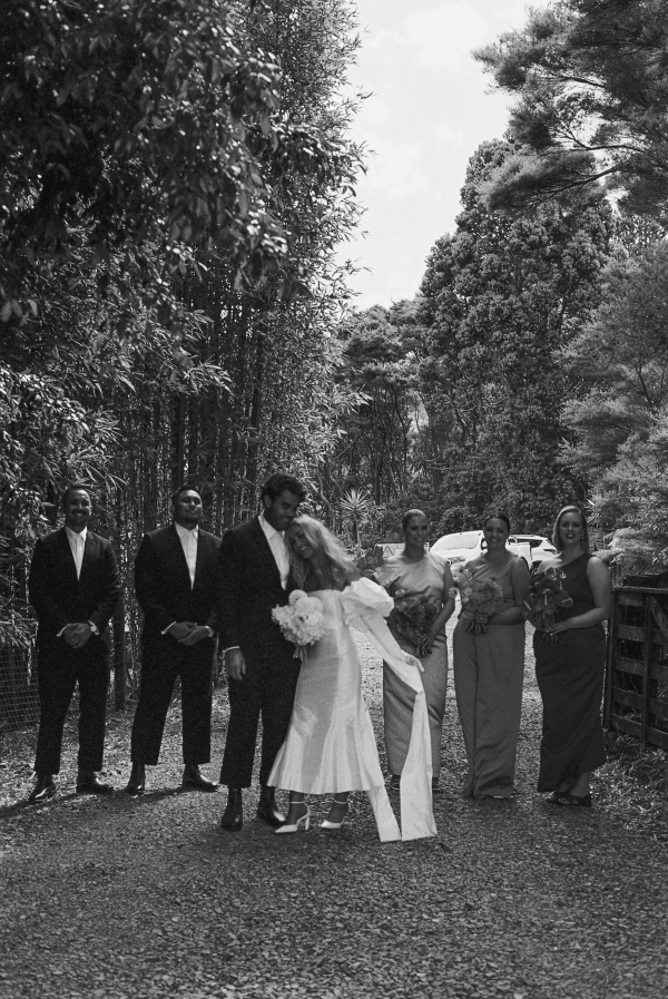 An Amazing Mix of Traditions and Modern Style on the Real Wedding