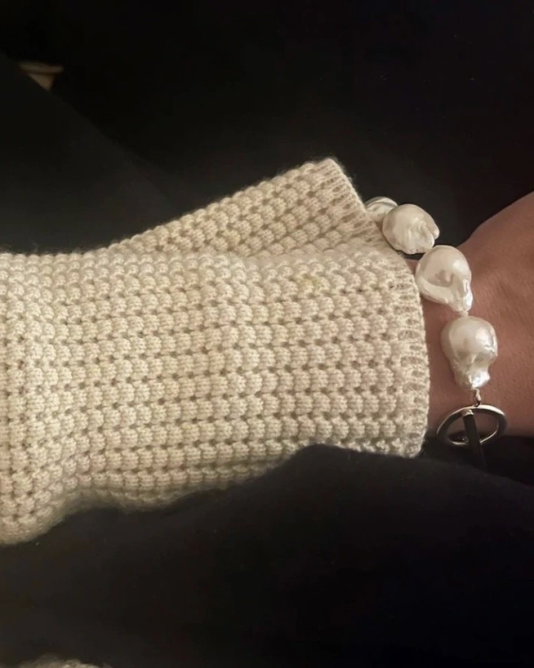 Pearl jewelry for the wedding