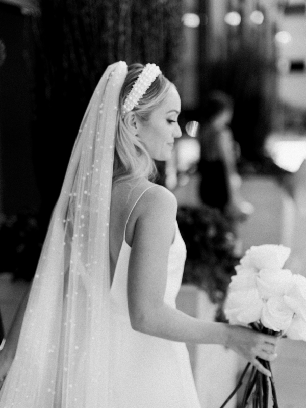 Stylish Outdoor Wedding | Interview with a Real Bride