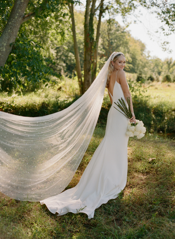 Stylish Outdoor Wedding | Interview with a Real Bride
