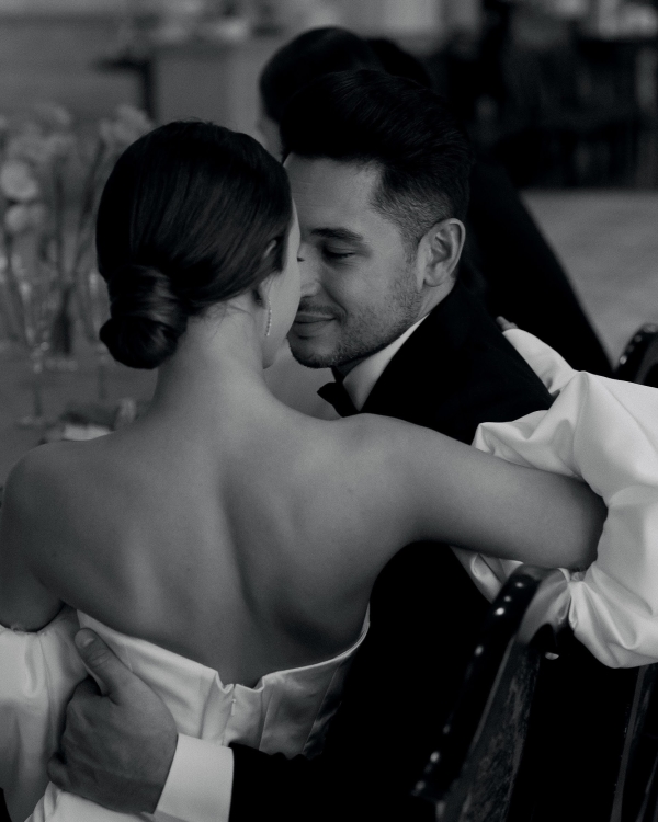 Wedding with Minimalistic Decor | Mon Cheri Creative Showcase