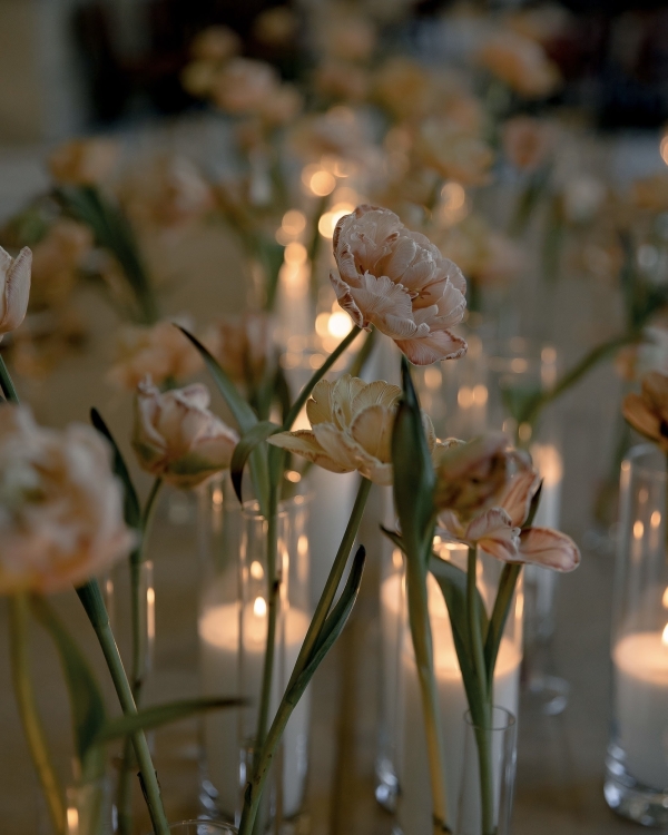 Wedding with Minimalistic Decor | Mon Cheri Creative Showcase