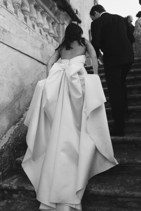 Wedding at Villa Cetinale | Photos | Rustic Wedding in Italy of Melanie and Chris