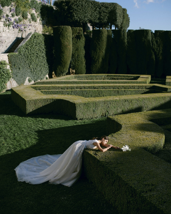 Insider Tips to Make the Most of Your Wedding Photography | Interview with Anna Roussos, the top Europe wedding photographer