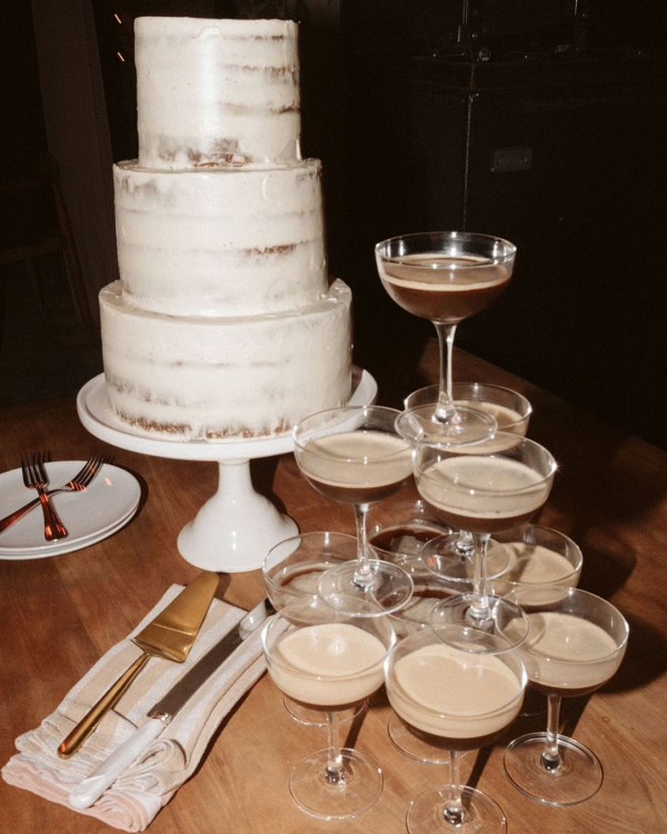 Wedding Guest Etiquette 101: The Dos and Don'ts